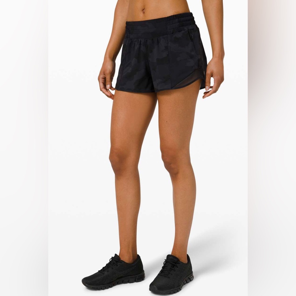 Lululemon Hotty Hot High-Rise Lined Short